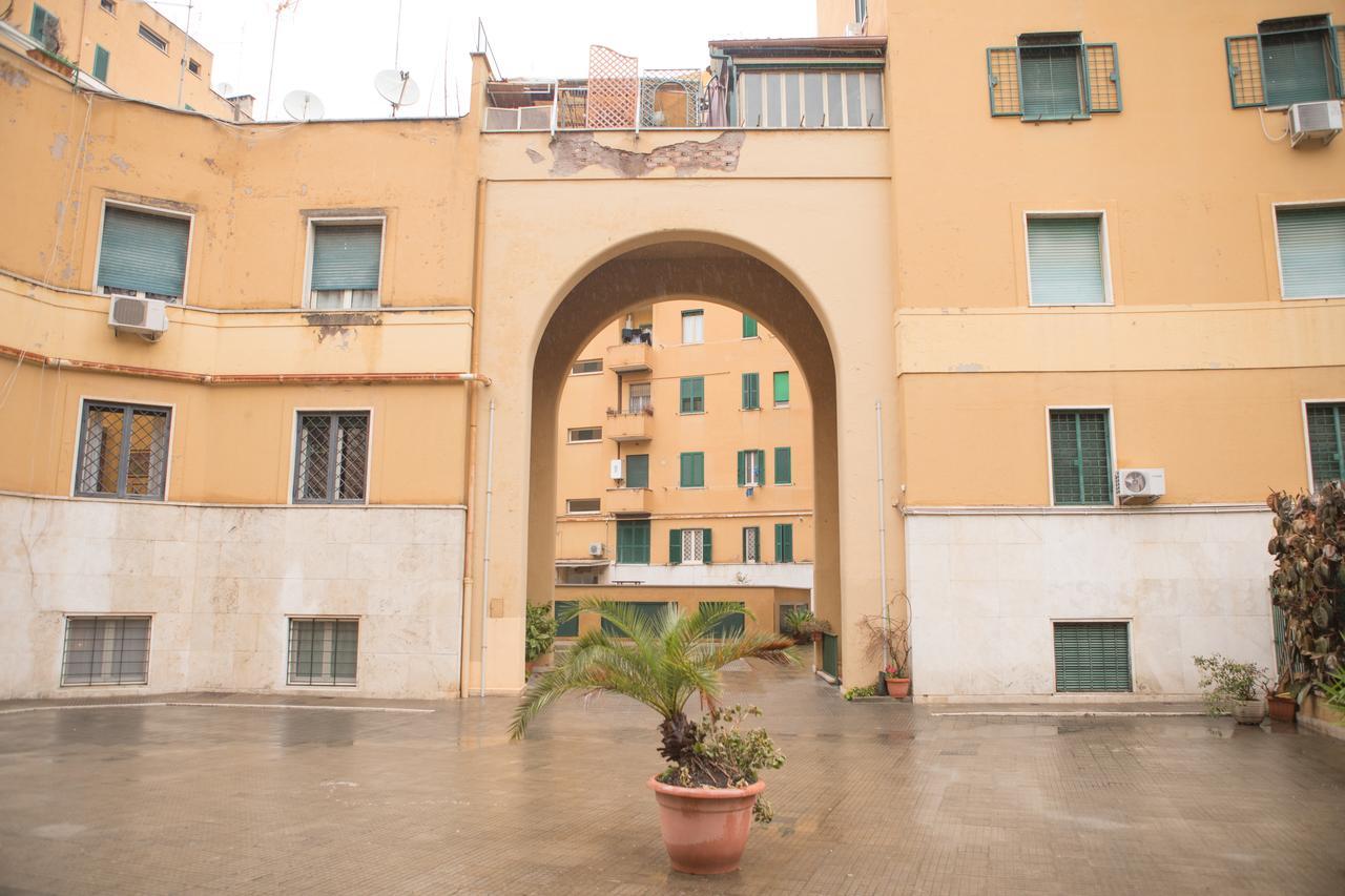Roma's Veturia Apartamento